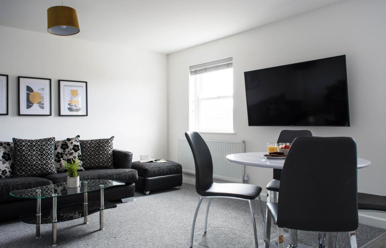Golden Key Apartments Lillington  Экстерьер фото