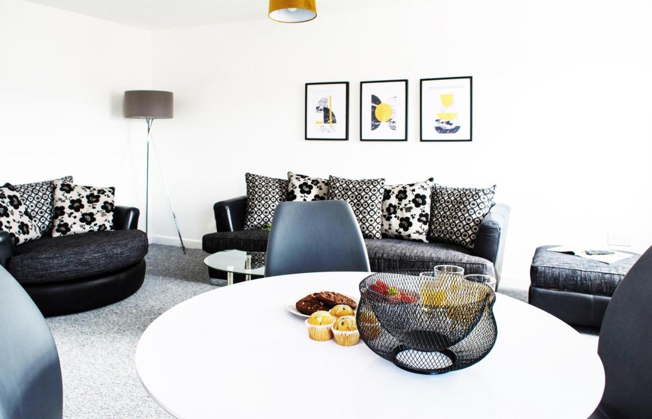 Golden Key Apartments Lillington  Экстерьер фото