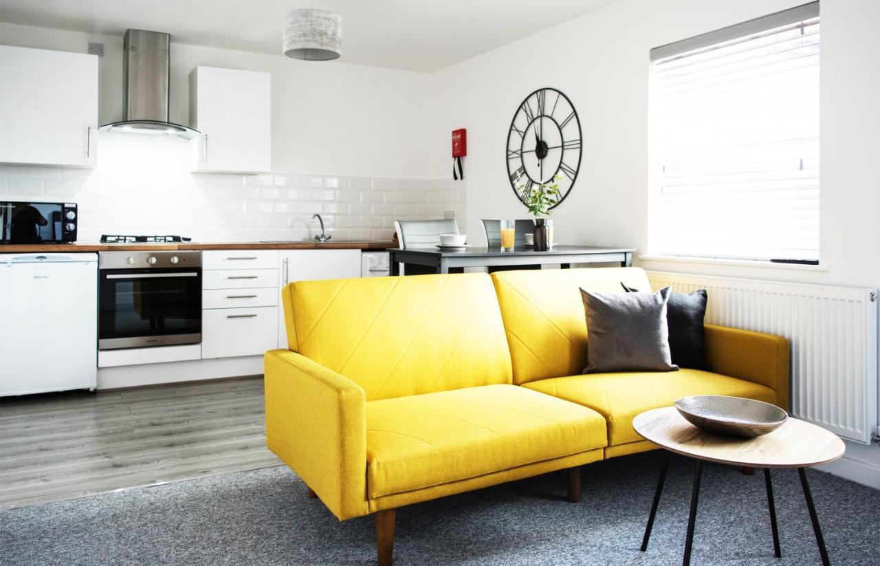Golden Key Apartments Lillington  Экстерьер фото