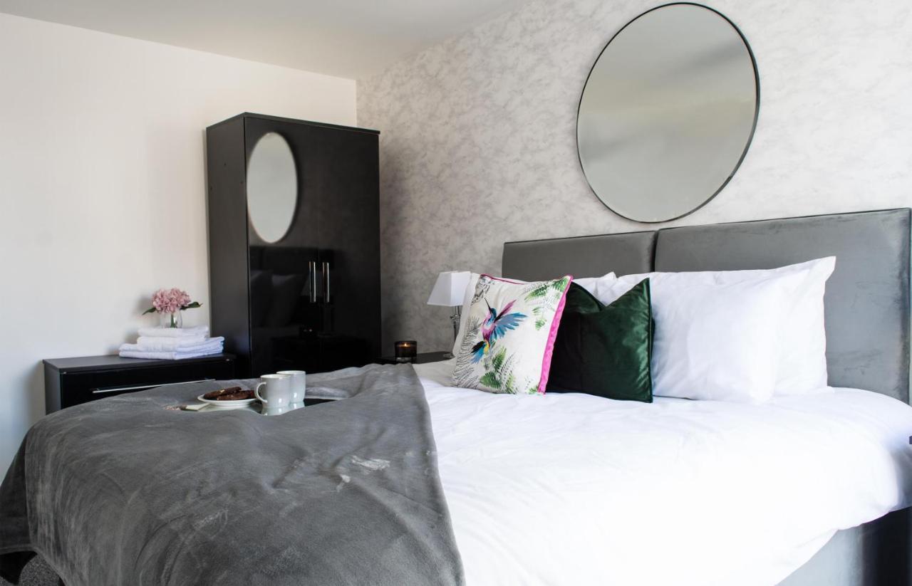 Golden Key Apartments Lillington  Экстерьер фото