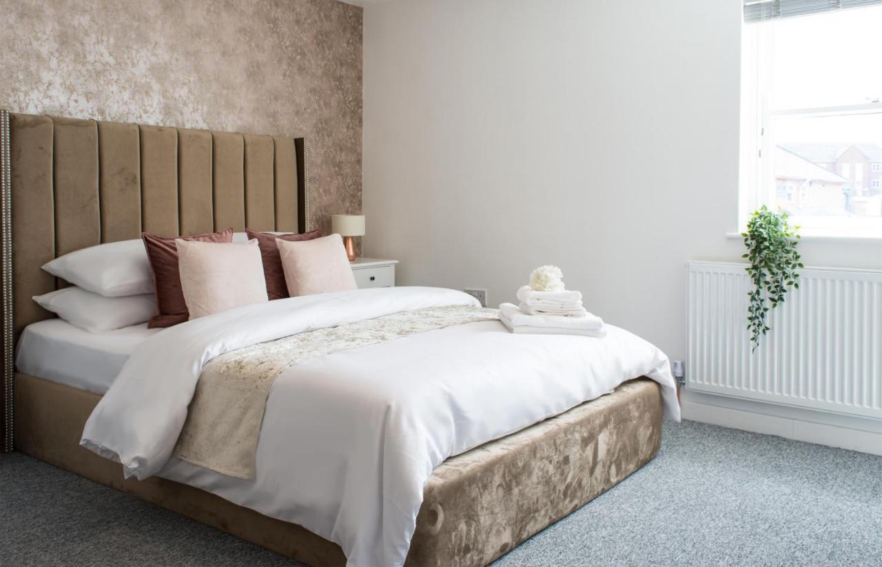 Golden Key Apartments Lillington  Экстерьер фото